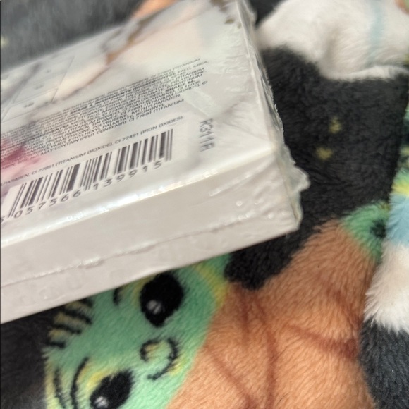 Revolution Roxi Rider Die Palette - Warm and Bold Shades - Picture 7 of 8